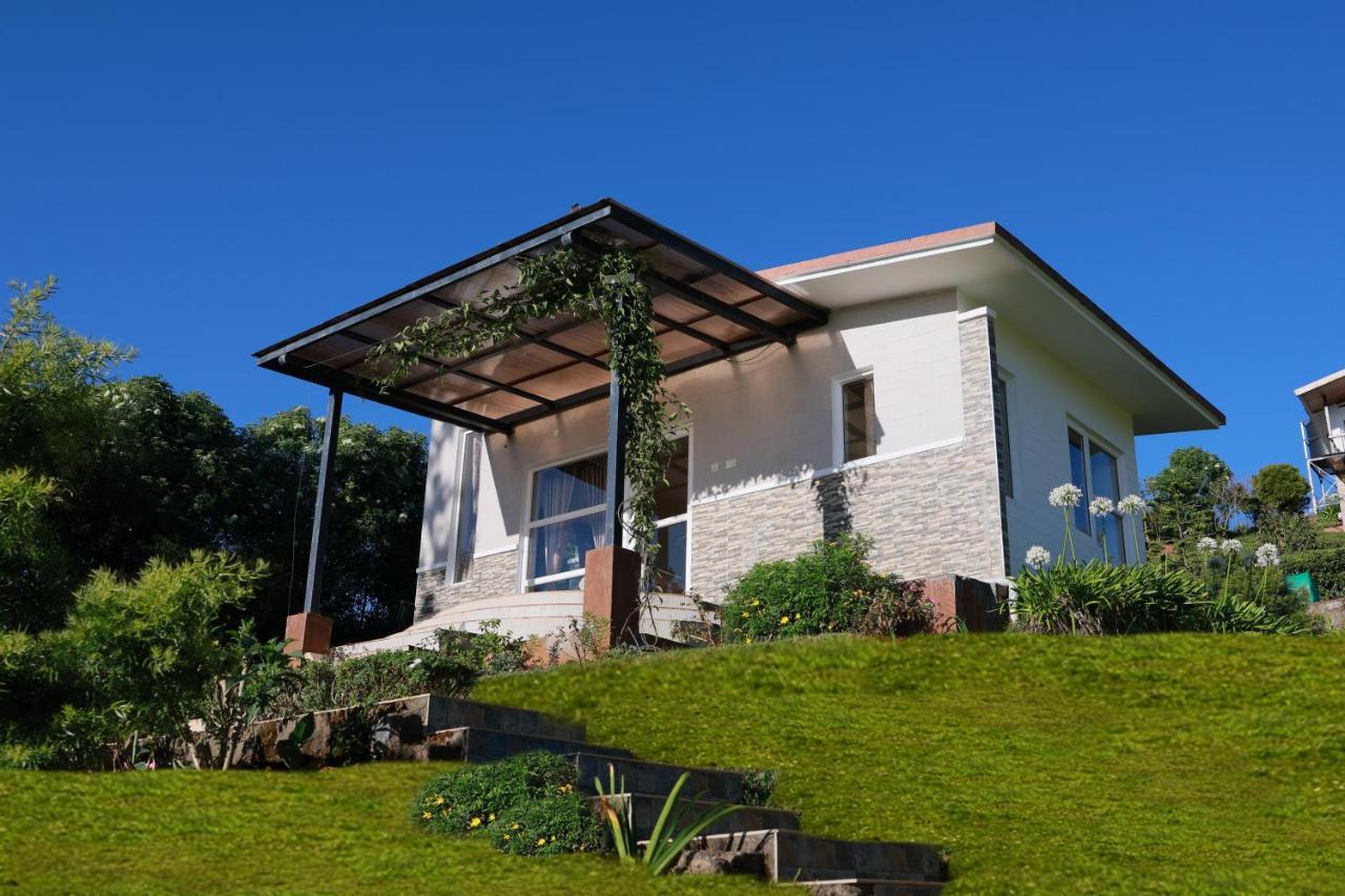 Planters Punch Resort Udagamandalam Exterior photo